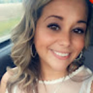 Meet your Posher, Leslie